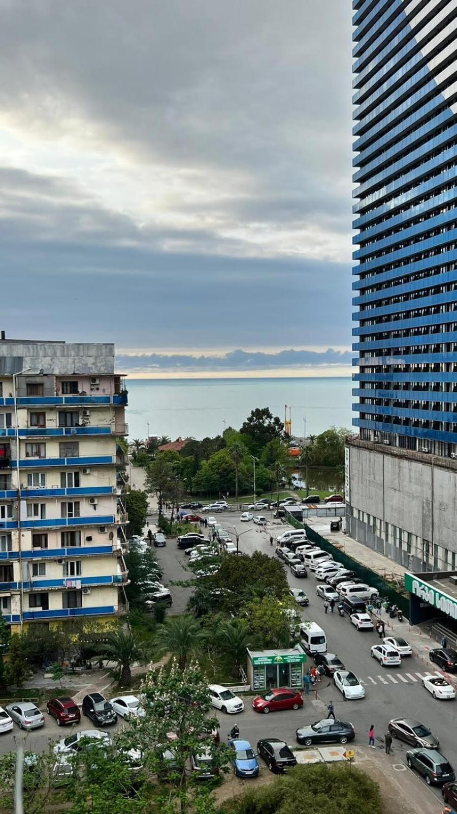 Apartament Big Flat In Batumi Zewnętrze zdjęcie